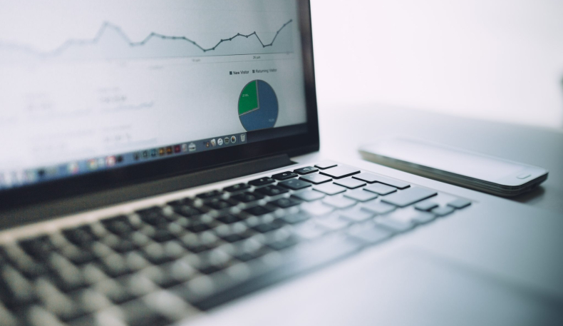 Campagne marketing digital : POEM : Paid, Owned, Earned Media
